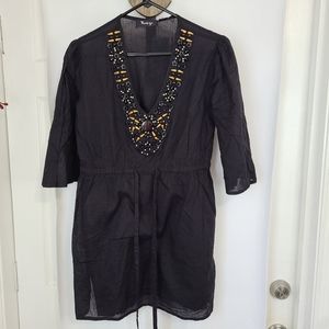 Raviya Woman's Beaded V-Neck Blouse, Size: Medium Color: Black